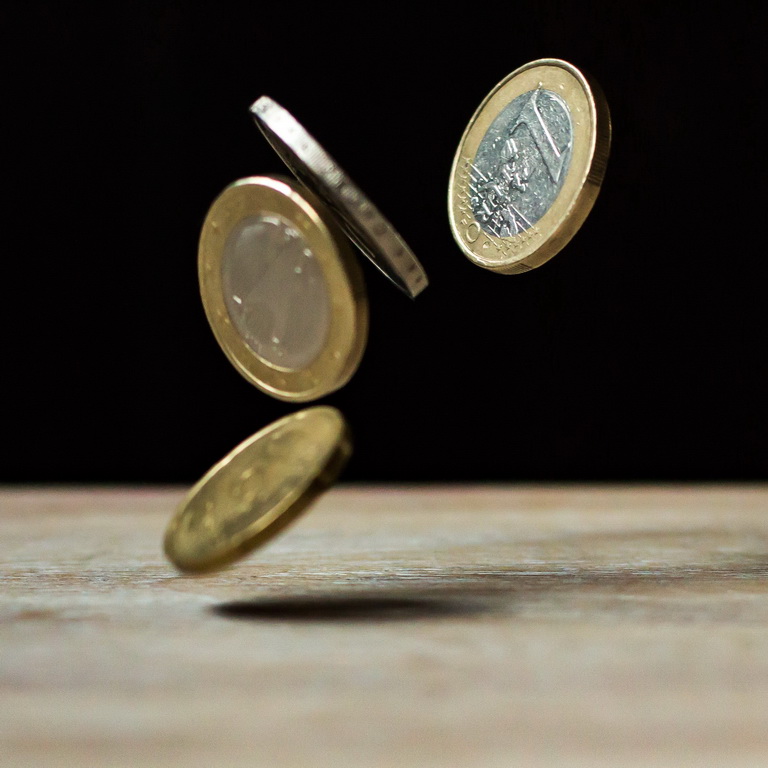 Ekspert kredytowy i doradztwo finansowe: Zyskaj bezpieczne finansowanie na optymalnych warunkach